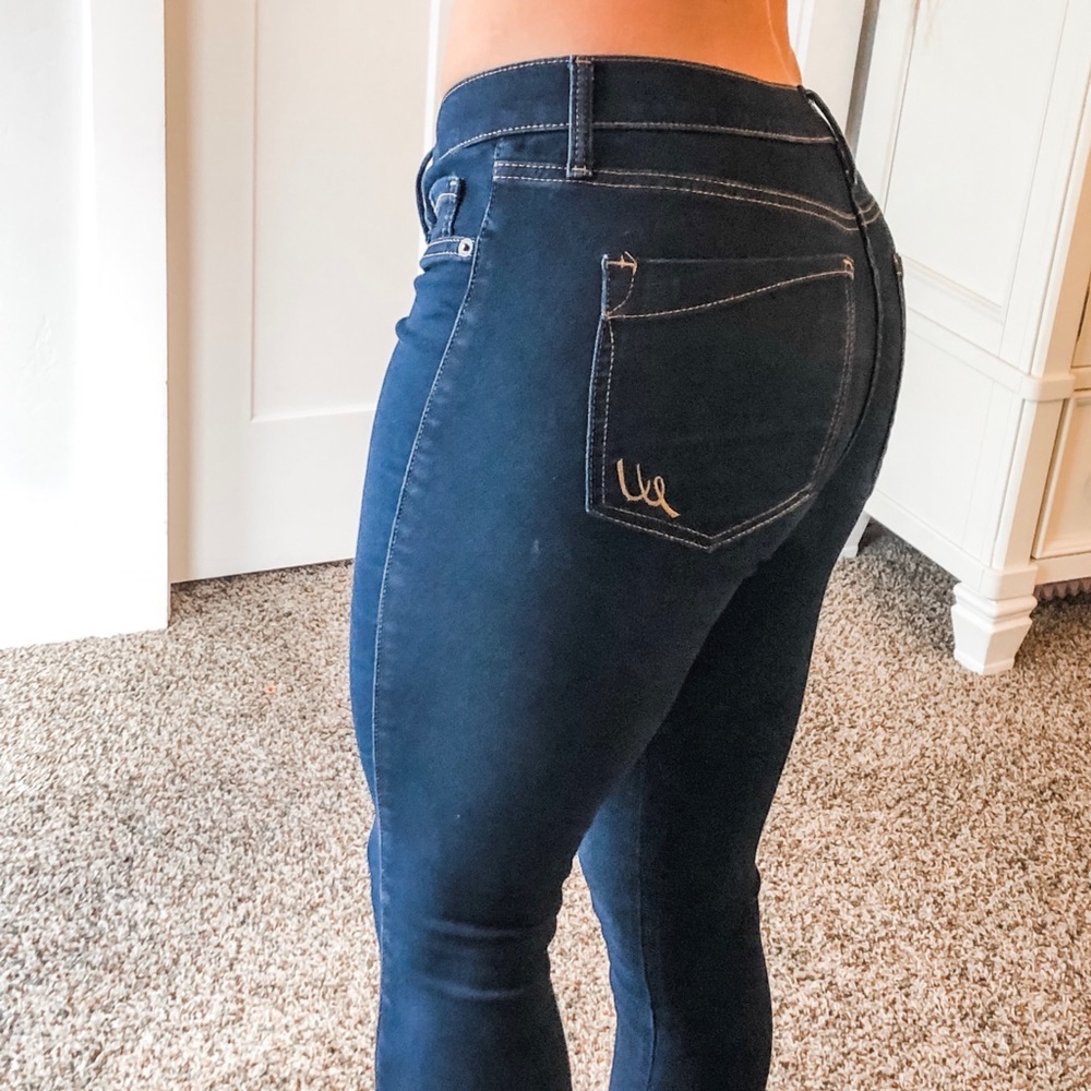 Express Women’s Skinny Jeans in Dark Blue